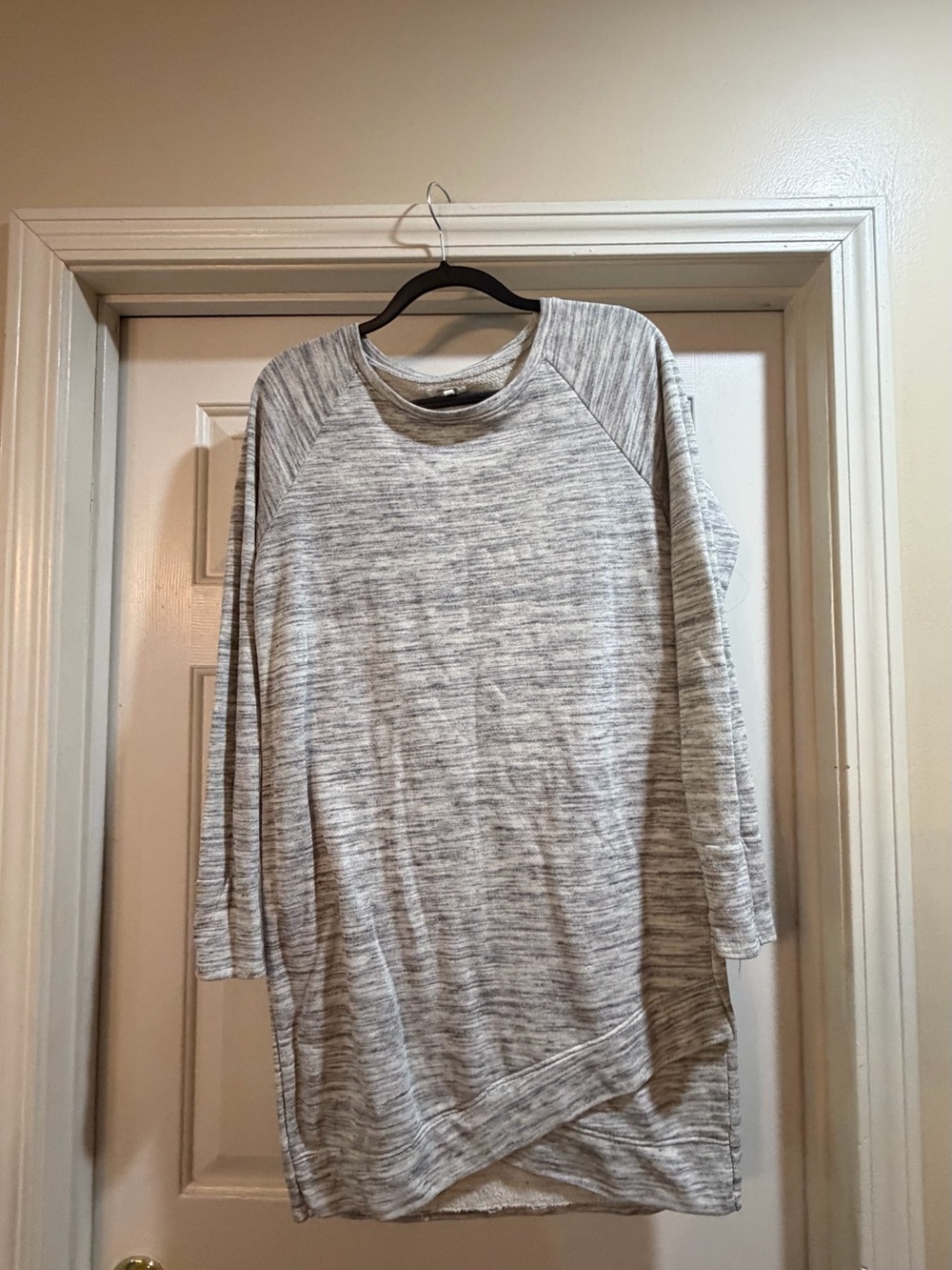 Maurice’s Cozy Heathered Gray Long Sleeve Tunic